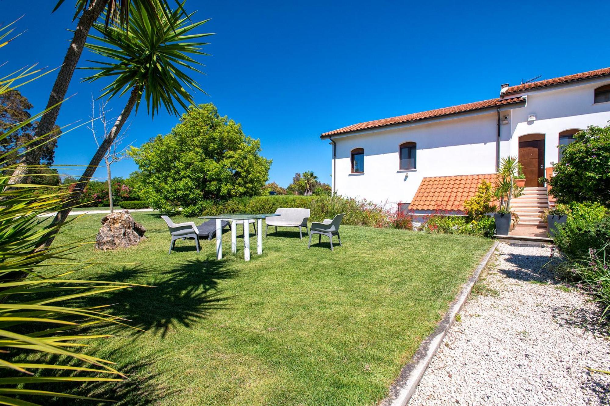 Sardinia Re - Villa Fioretta Flowers Apartments Olmedo Esterno foto