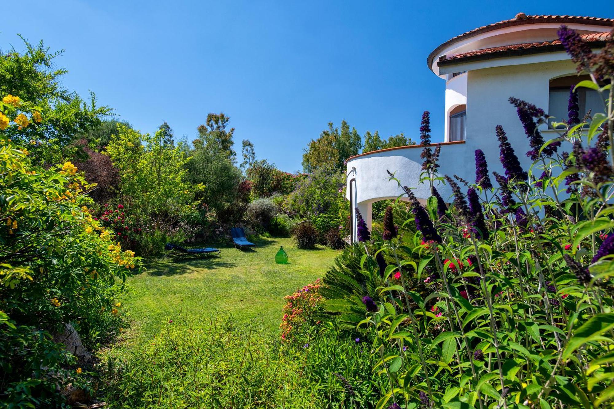 Sardinia Re - Villa Fioretta Flowers Apartments Olmedo Esterno foto