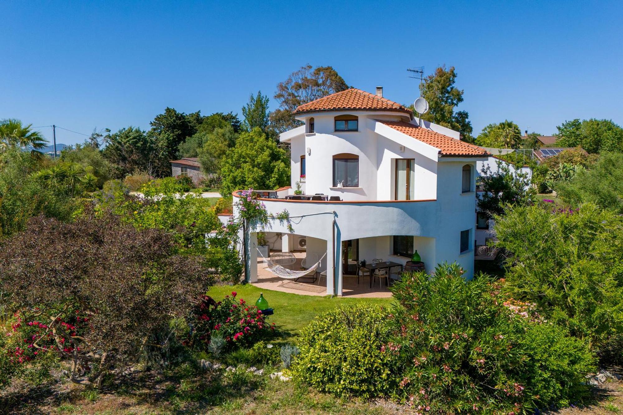 Sardinia Re - Villa Fioretta Flowers Apartments Olmedo Esterno foto