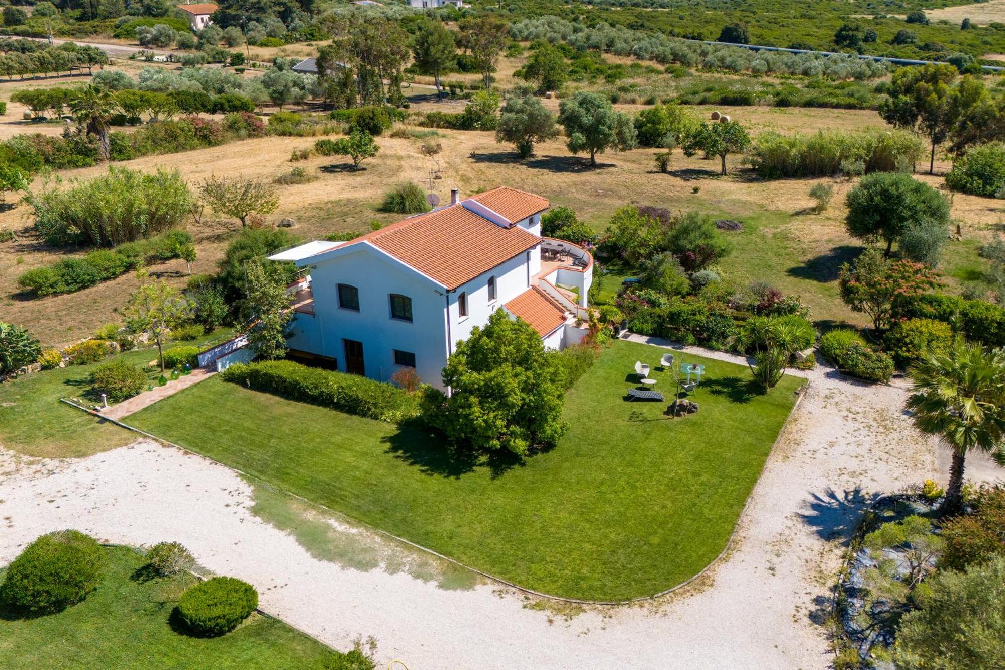 Sardinia Re - Villa Fioretta Flowers Apartments Olmedo Esterno foto